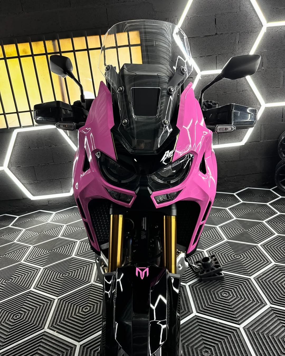 Une transformation éclatante pour cette Africa Twi (2)