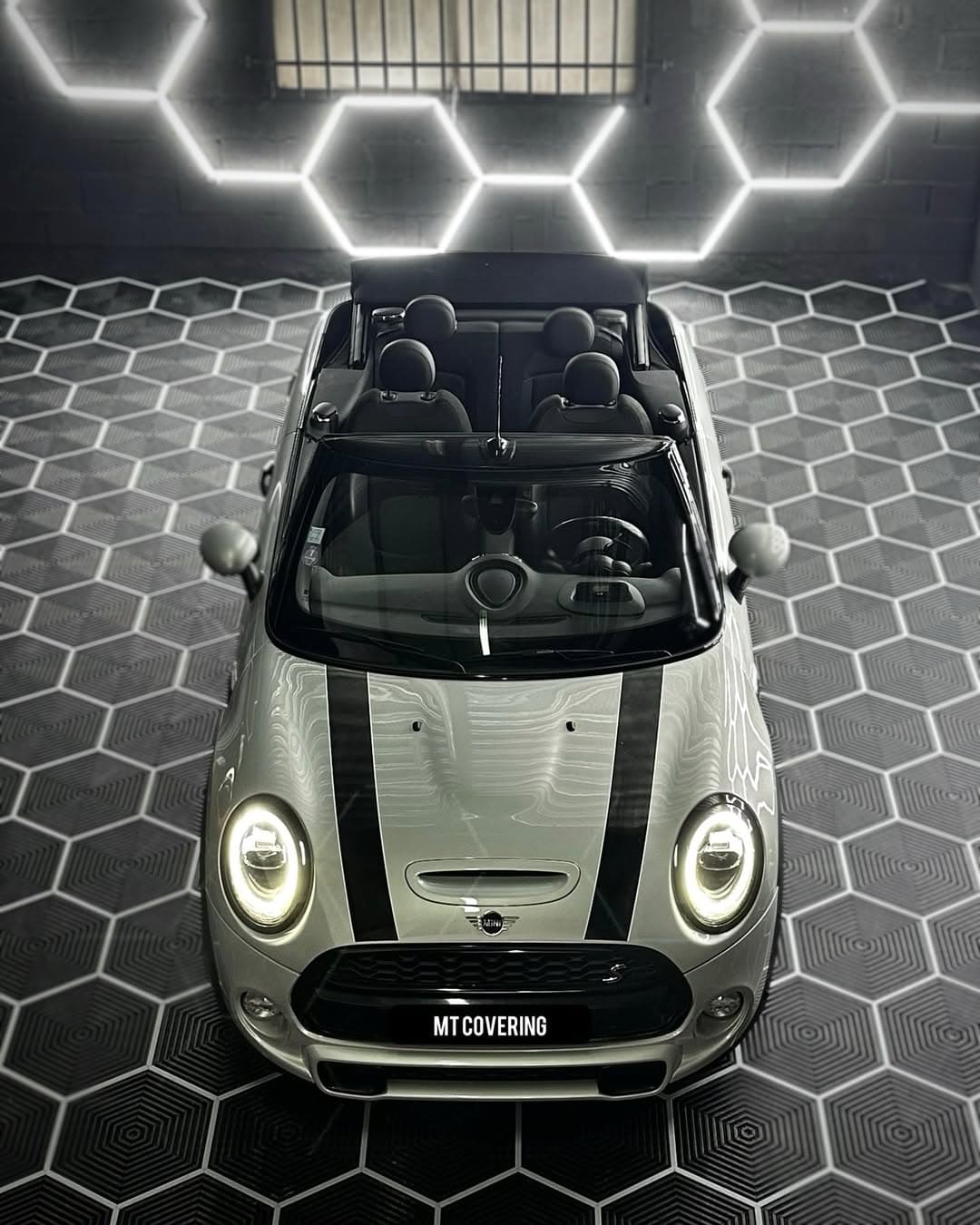 Nous avons réalisé un déchromage complet sur cette