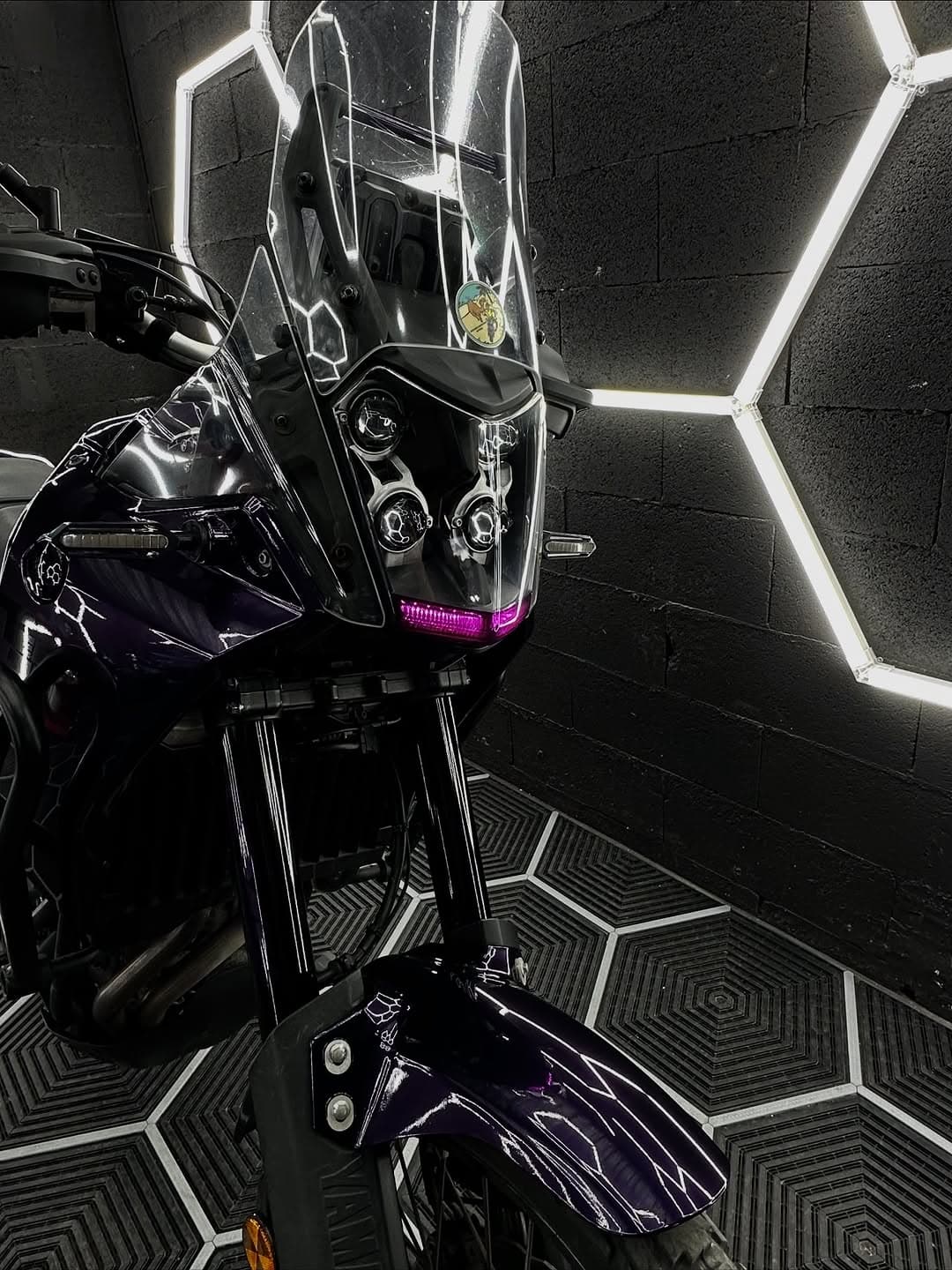 Cette Ténéré 700, arrivée en noir d’origine avec s (2)