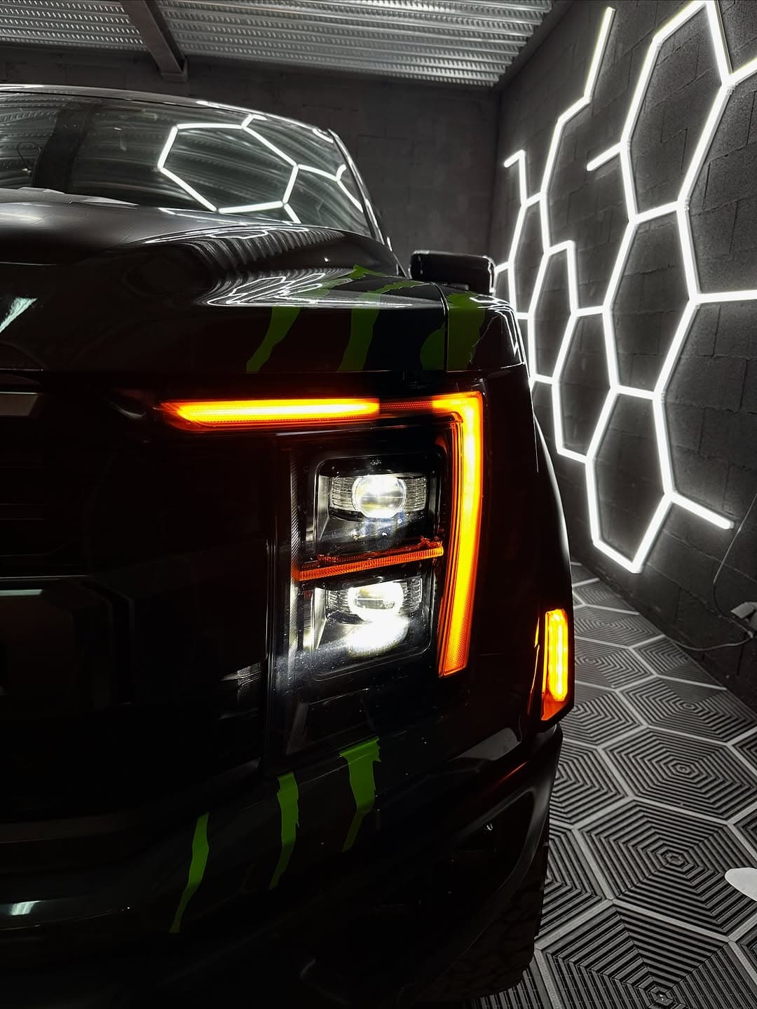 💥 COVERING PUBLICITAIRE SAUVAGE POUR UN RAPTOR 💥