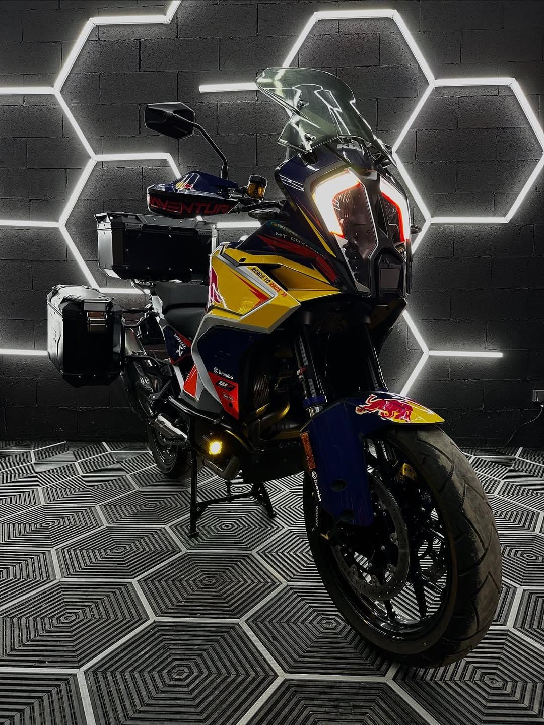 🔥 KIT DÉCO RED BULL SUR KTM 1290 ADVENTURE 